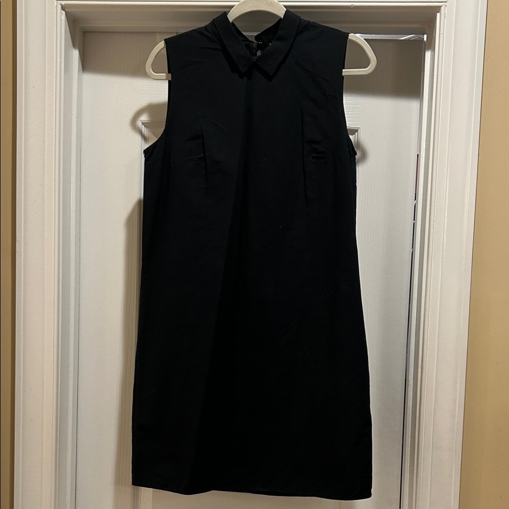 GAP Black Sleeveless Mini Dress
